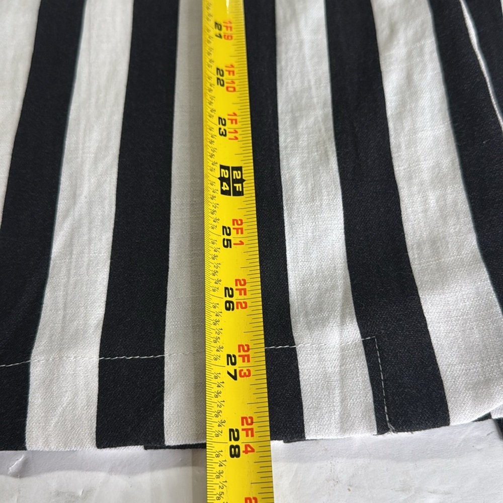 Umgee Black White Striped single button Blazer L casual costume contemporary - Picture 13 of 13